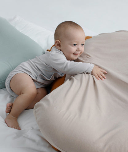 Baby Nest Bed Crib: Portable and Cozy Sleeping Haven