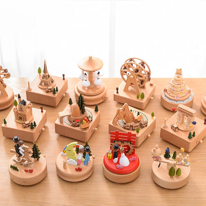 Innovative Rotating Wooden Music Box - Charming Table Decoration