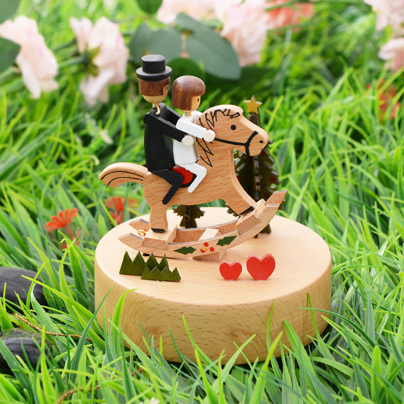 Innovative Rotating Wooden Music Box - Charming Table Decoration