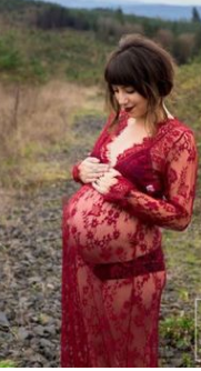 women wear Elegant Lace Maternity Photography Dress