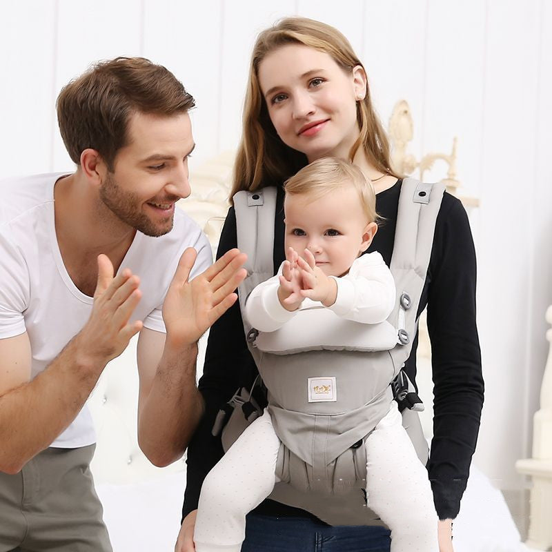 women hold baby with Versatile Full Stage 4-Style Baby Harness 